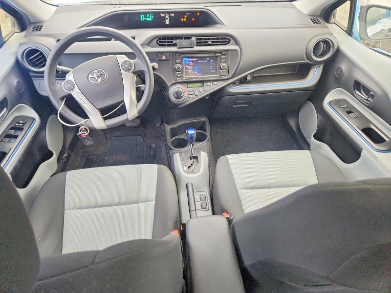 Photo 8 from auction – 2013 TOYOTA PRIUS C with VIN JTDKDTB38D1538290