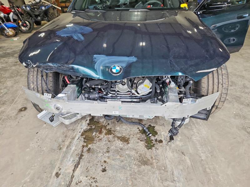 Снимка 11 от търг – 2027 BMW M5 с VIN WBS83FK00VCY26470