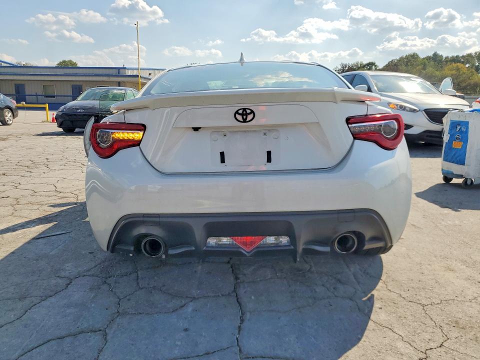 Photo 6 from auction – 2019 TOYOTA 86 with VIN JF1ZNAA17K8700341