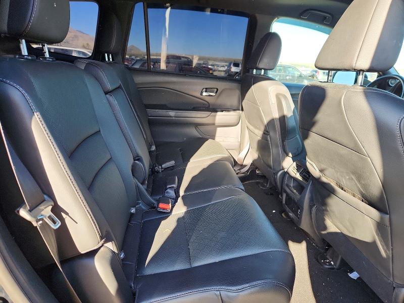 Снимка 10 от търг – 2019 HONDA PASSPORT с VIN 5FNYF8H53KB022336