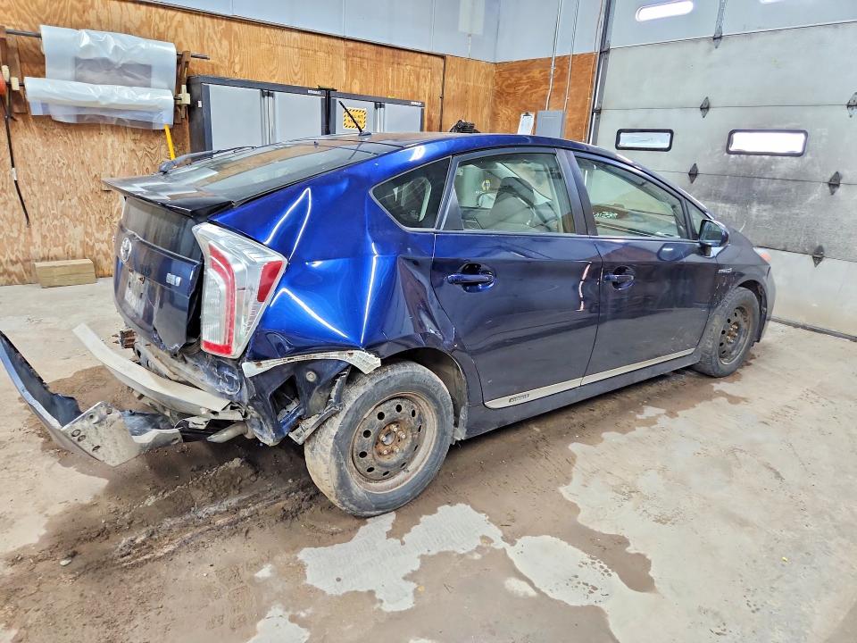 Photo 3 from auction – 2012 TOYOTA PRIUS with VIN JTDKN3DU9C1535481