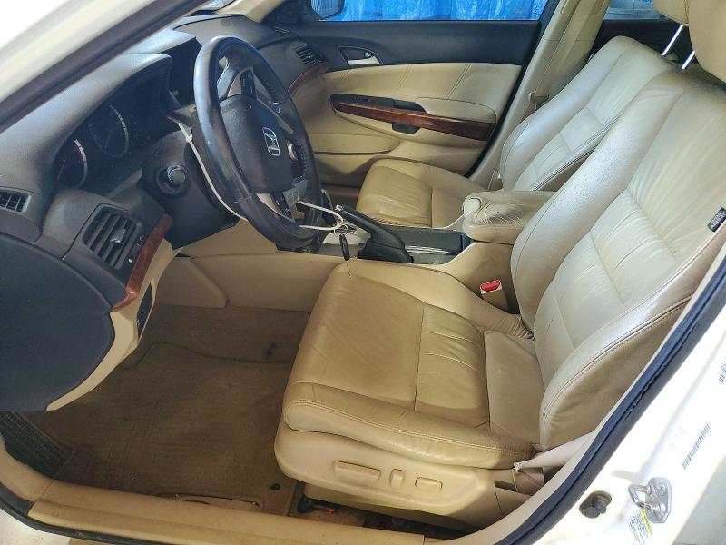 Photo 7 from auction – 2012 HONDA ACCORD with VIN 1HGCP3F82CA021570
