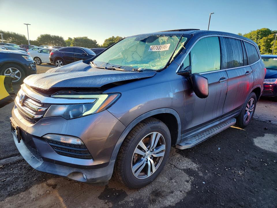 HONDA PILOT 2017 مع رقم تعريف المركبة 5FNYF6H54HB002514 - صورة من المزاد