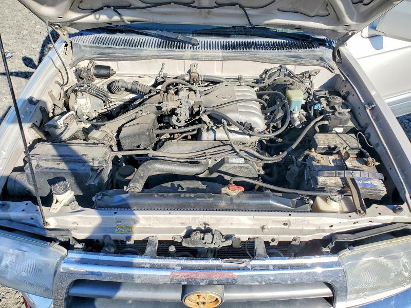 Photo 12 from auction – 1998 TOYOTA 4RUNNER with VIN JT3HN87RXW9010034