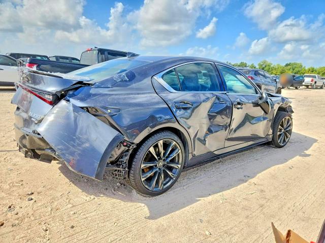 Photo 3 from auction – 2023 LEXUS IS with VIN JTHGZ1E21P5030754