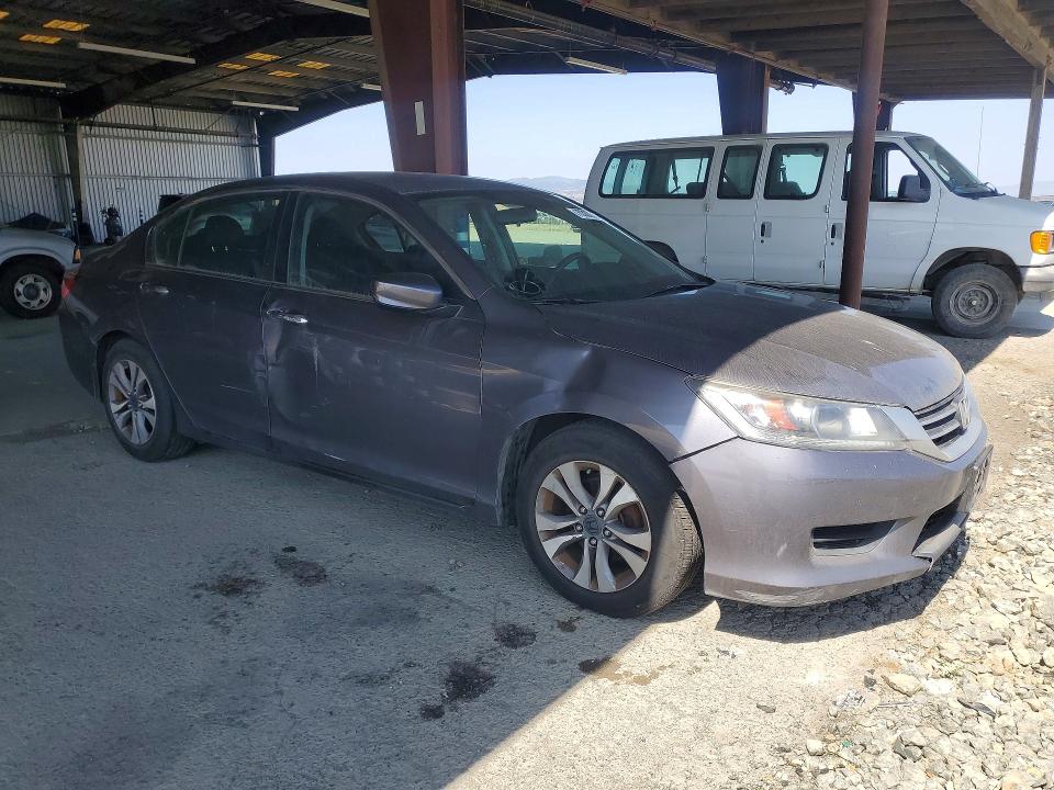 Photo 4 from auction – 2014 HONDA ACCORD with VIN 1HGCR2F30EA082556