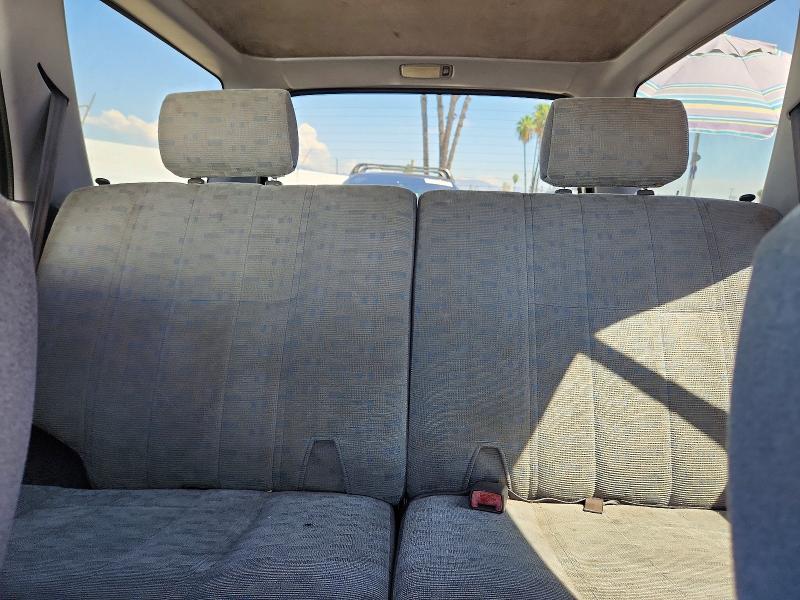 Photo 10 from auction – 2000 TOYOTA 4RUNNER with VIN JT3GM84R2Y0062333