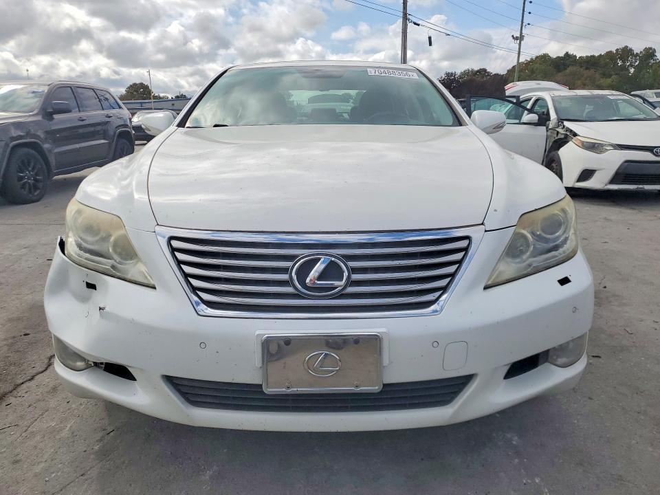 صورة رقم 5 من المزاد - 2010 LEXUS LS مع VIN JTHBL5EF7A5101615