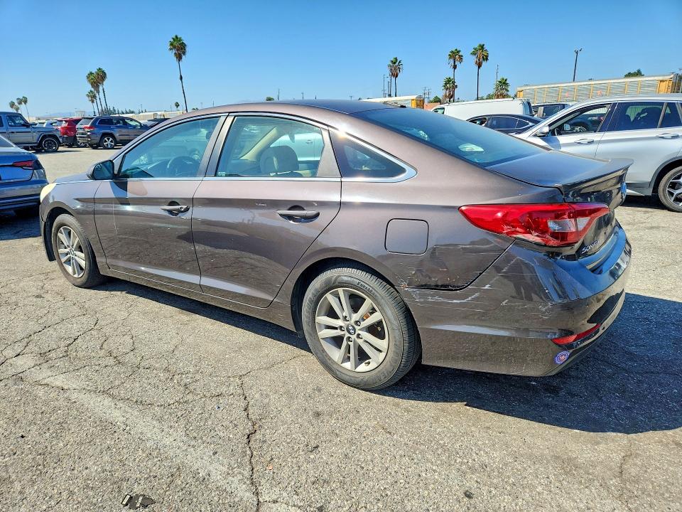 Photo 2 from auction – 2015 HYUNDAI SONATA with VIN 5NPE24AF3FH117173