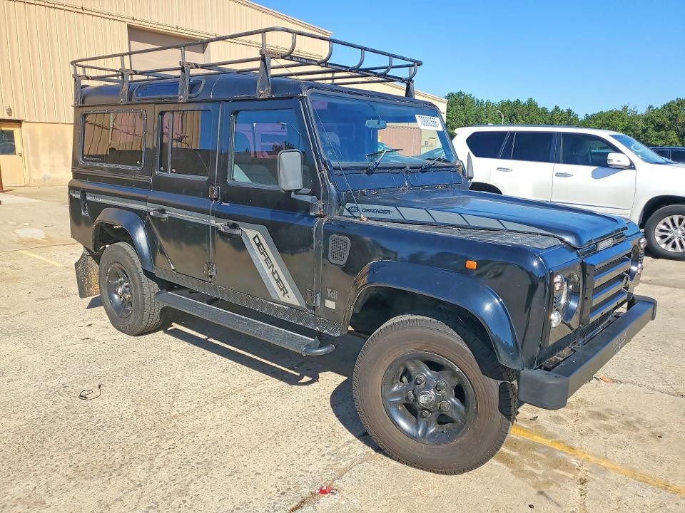 Photo 4 from auction – 1997 LAND ROVER DEFENDER with VIN SALLDHM67TA997584