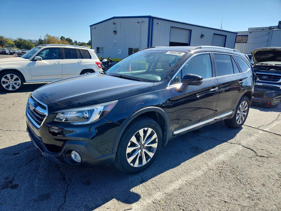 SUBARU OUTBACK 2019 с VIN 4S4BSATC1K3224230 - Снимка от търг
