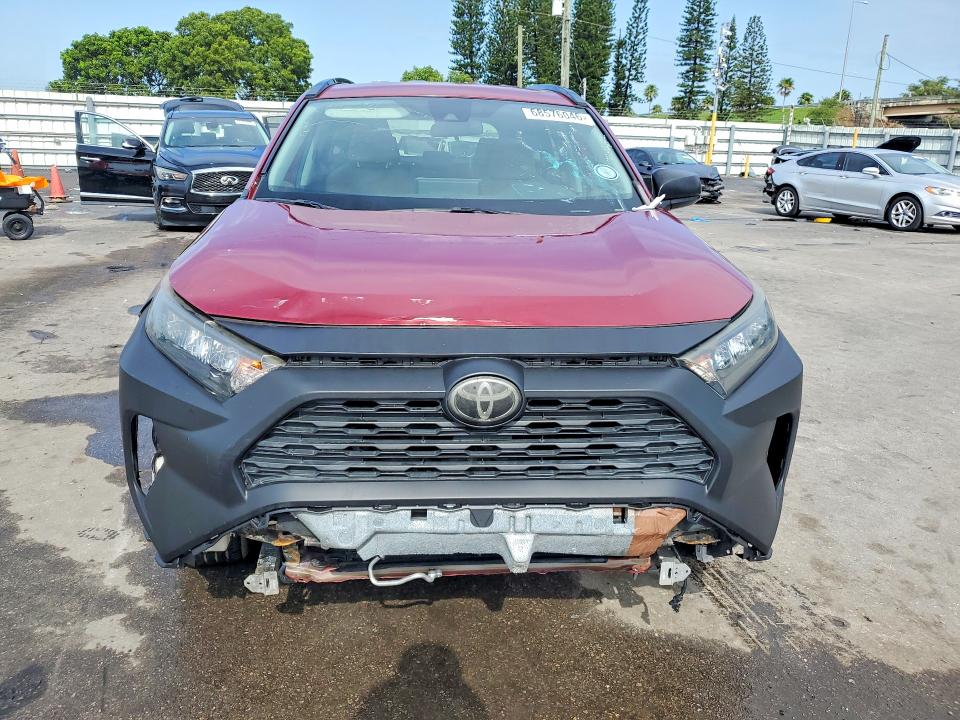 Photo 5 from auction – 2019 TOYOTA RAV4 with VIN 2T3H1RFV2KW041803