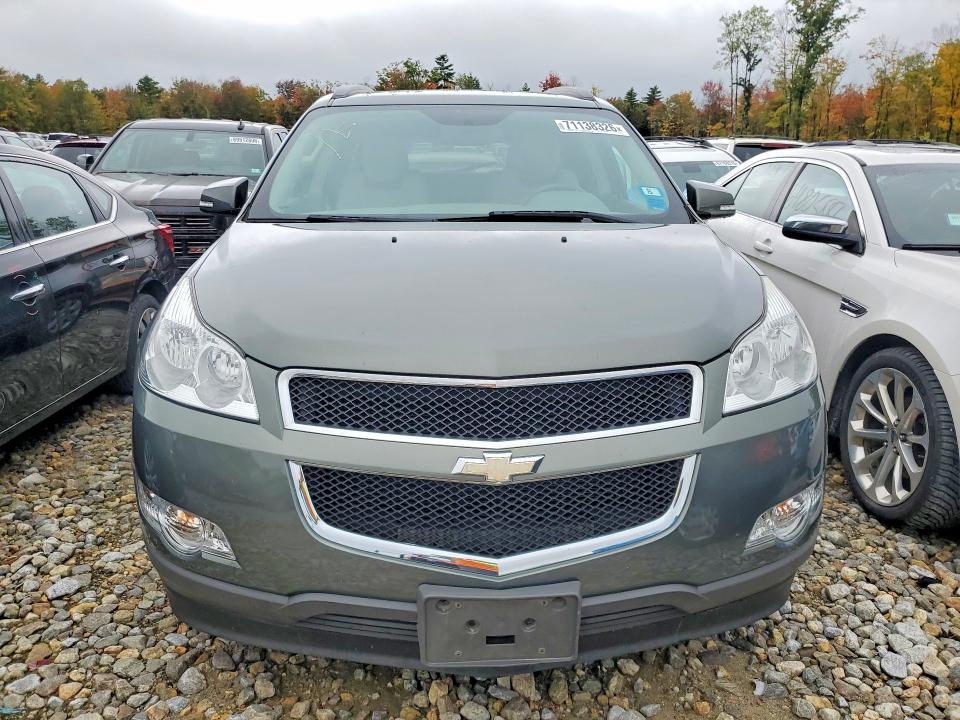 صورة رقم 5 من المزاد - 2011 CHEVROLET TRAVERSE مع VIN 1GNKVJED4BJ180762