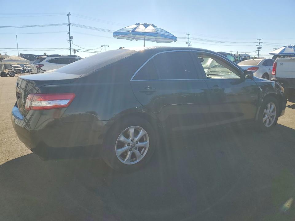 Photo 3 from auction – 2011 TOYOTA CAMRY with VIN 4T4BF3EK2BR089828