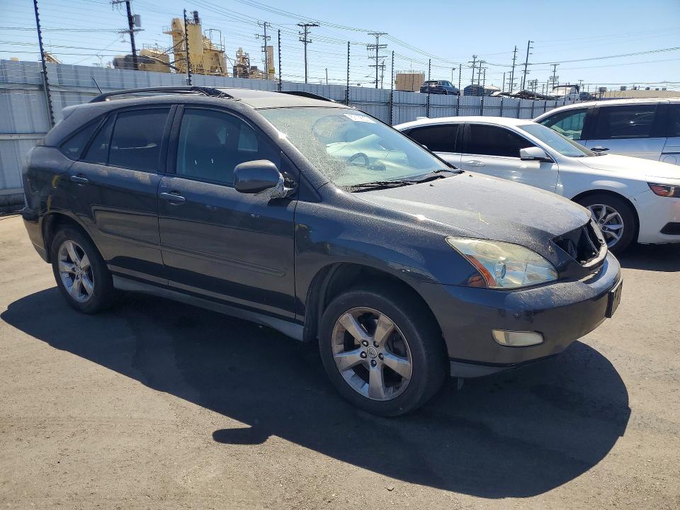 Photo 4 from auction – 2005 LEXUS RX with VIN JTJGA31U750052809