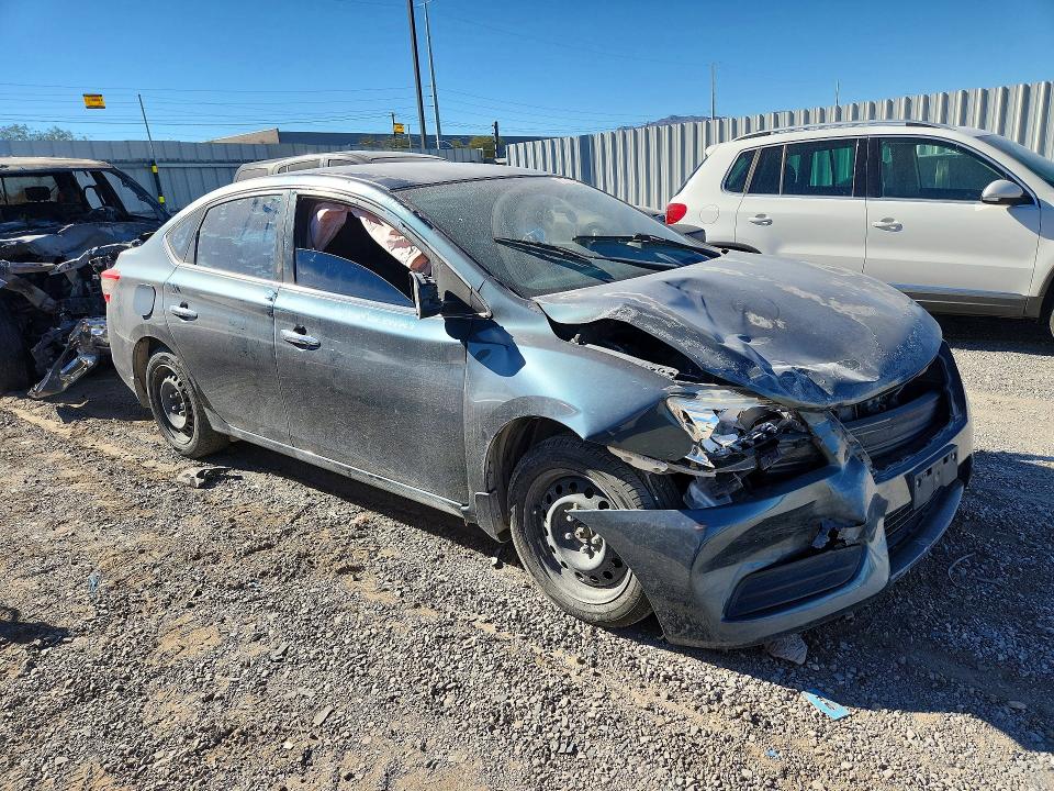 Photo 4 from auction – 2015 NISSAN SENTRA with VIN 3N1AB7AP6FY304647