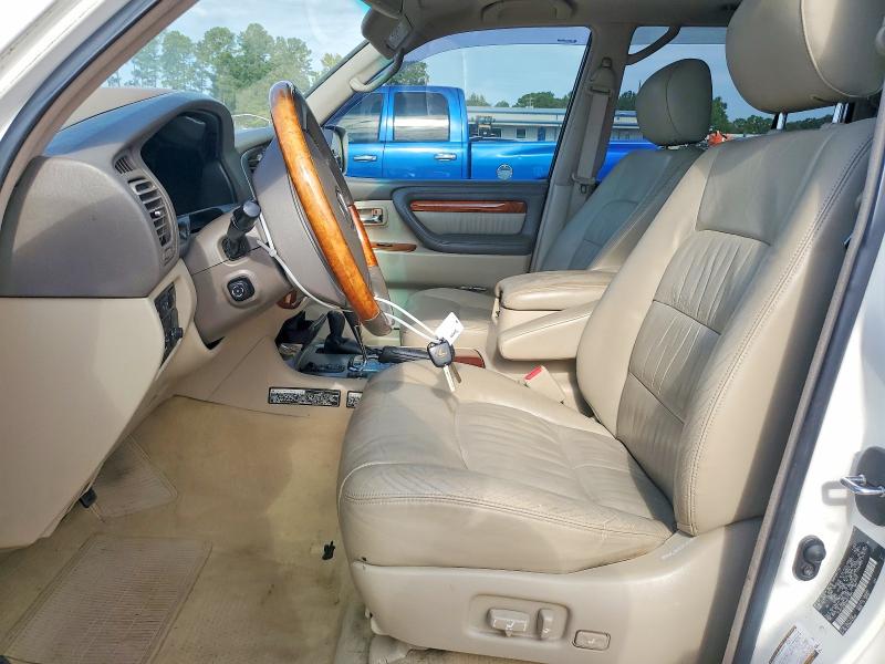Photo 7 from auction – 2006 LEXUS LX with VIN JTJHT00W564011864