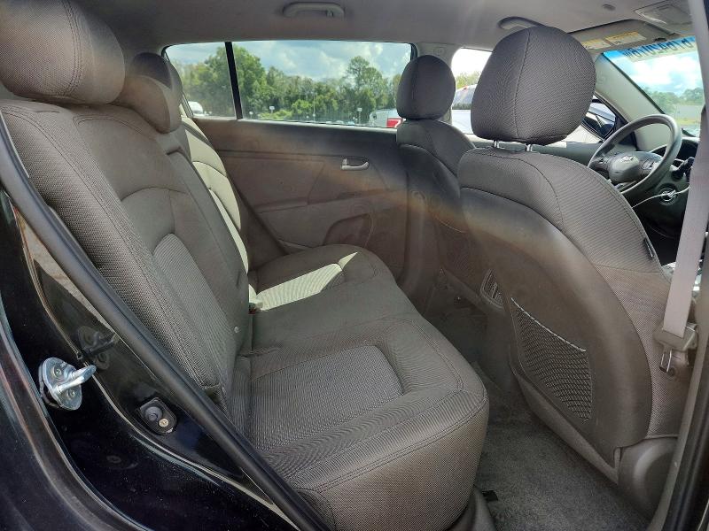Photo 11 from auction – 2016 KIA SPORTAGE with VIN KNDPB3AC6G7823164