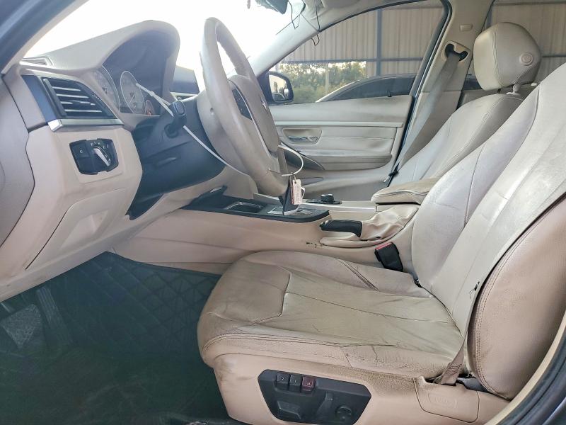 Photo 7 from auction – 2012 BMW 328 with VIN WBA3A5C51CF341663