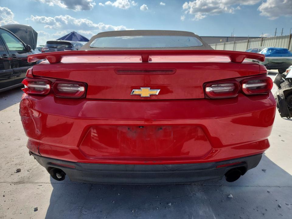 Photo 6 from auction – 2019 CHEVROLET CAMARO with VIN 1G1FB3DS3K0147197