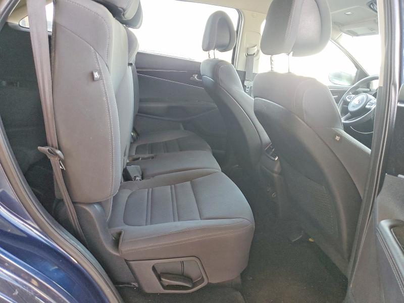 Снимка 11 от търг – 2016 KIA SORENTO с VIN 5XYPG4A56GG011195