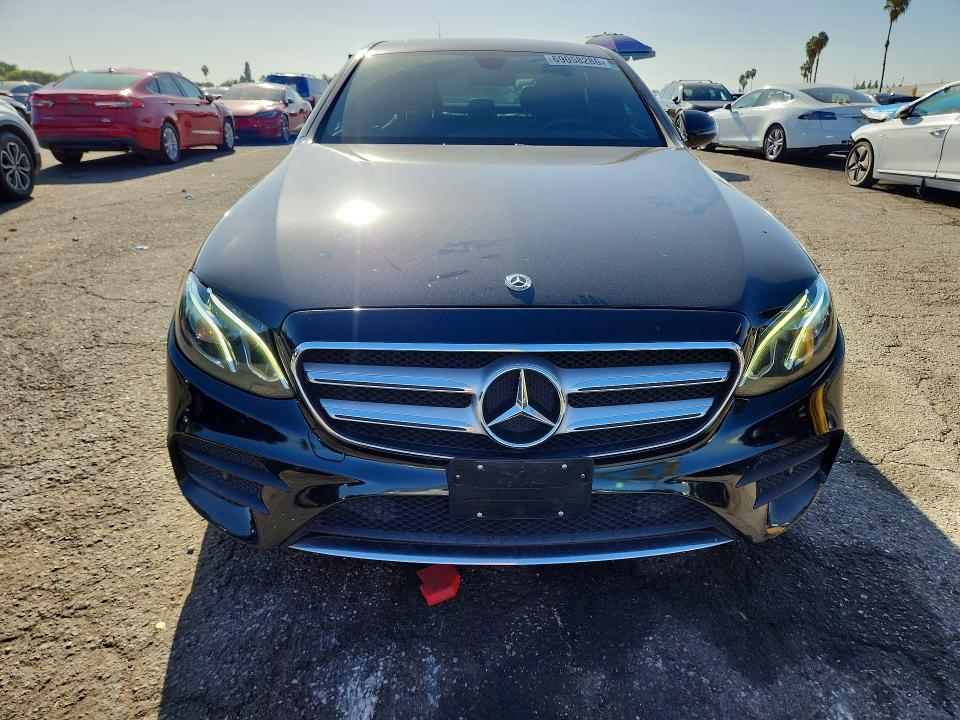 Photo 5 from auction – 2020 MERCEDES-BENZ E with VIN W1KZF8DB5LA827111