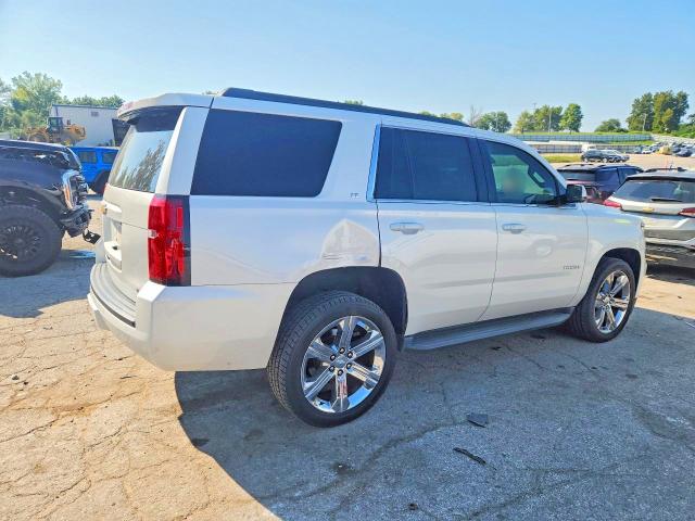 Photo 3 from auction – 2017 CHEVROLET TAHOE with VIN 1GNSCBKC3HR182505