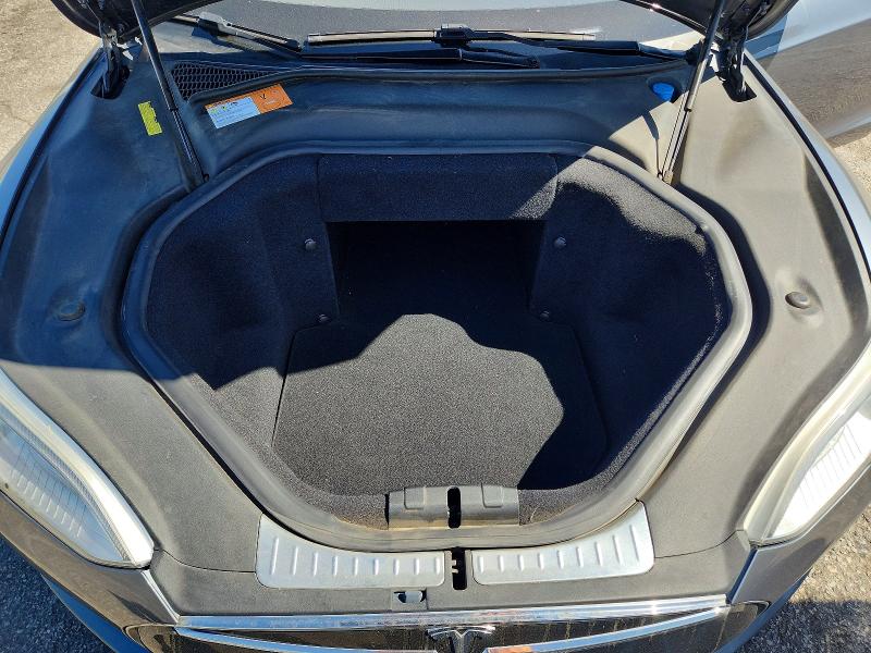 صورة رقم 11 من المزاد - 2013 TESLA MODEL S مع VIN 5YJSA1CN8DFP06336