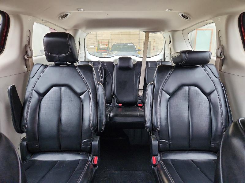 Снимка 10 от търг – 2021 CHRYSLER VOYAGER с VIN 2C4RC1DG0MR508816