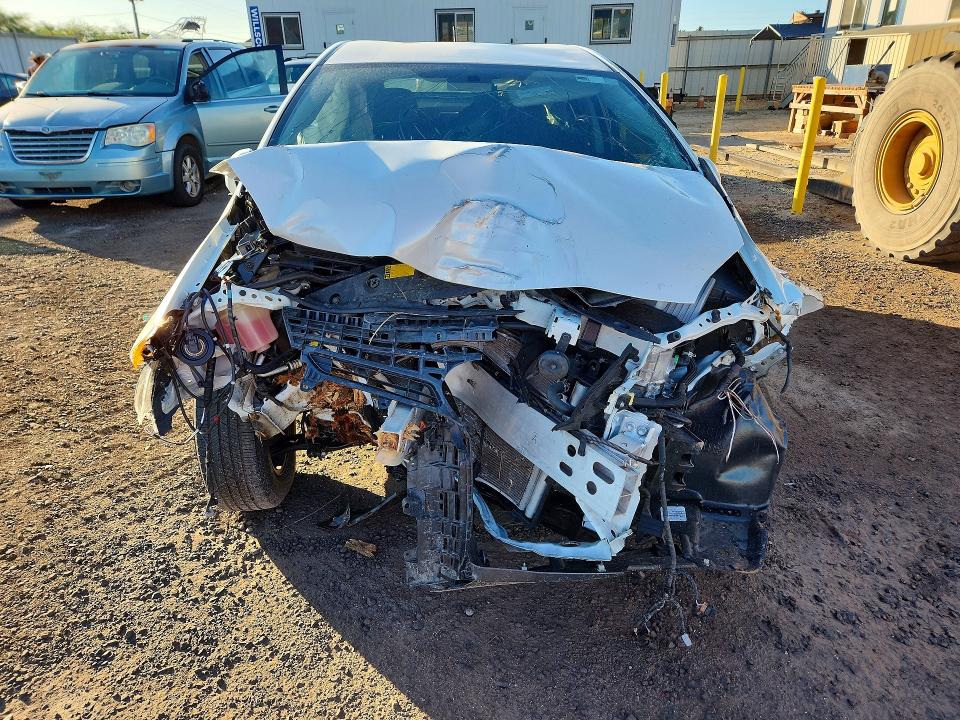 Photo 5 from auction – 2014 TOYOTA PRIUS with VIN JTDKN3DU4E1764931