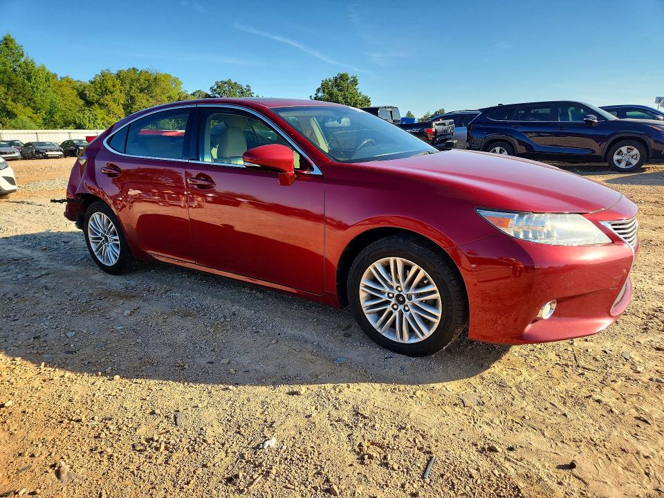 Photo 4 from auction – 2015 LEXUS ES with VIN JTHBK1GG0F2201548
