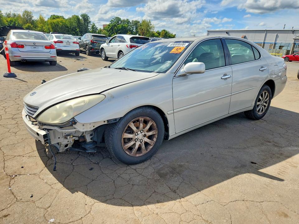 LEXUS ES 2004 with VIN JTHBA30G440016467 - Photo from auction