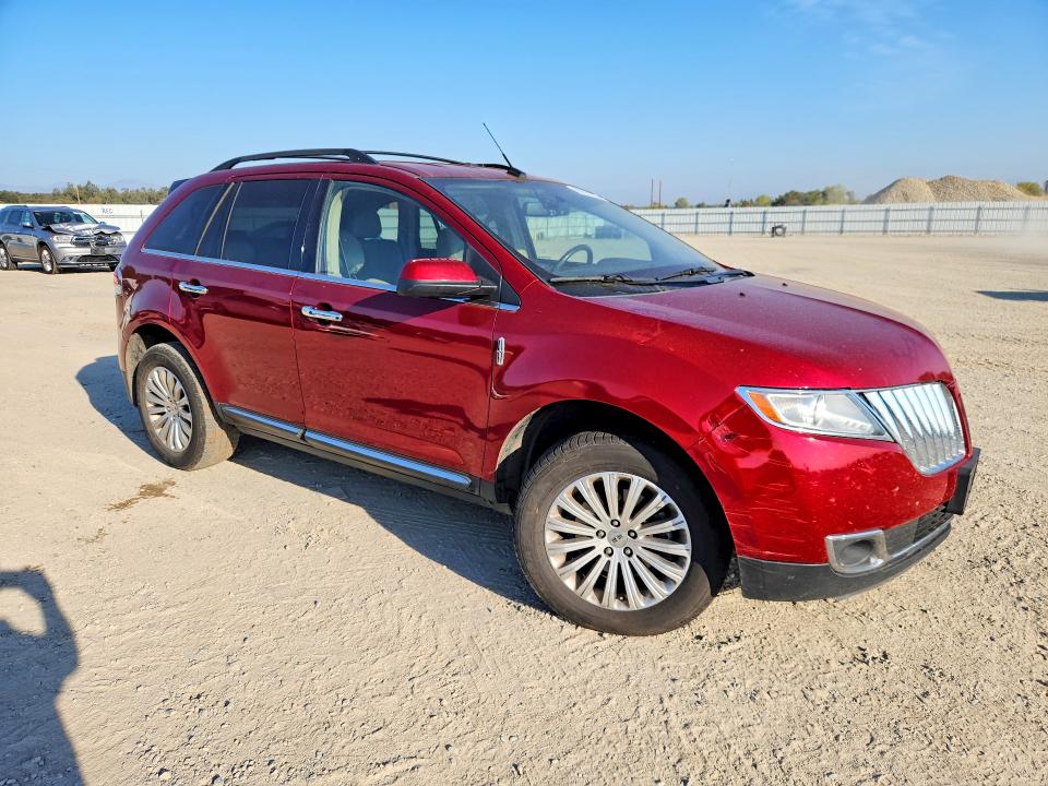 Zdjęcie 4 z aukcji – 2013 LINCOLN MKX z VIN 2LMDJ6JK3DBL10374