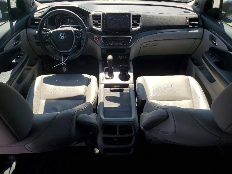 Фото 8 с аукциона – 2017 HONDA PILOT с VIN 5FNYF5H63HB041694