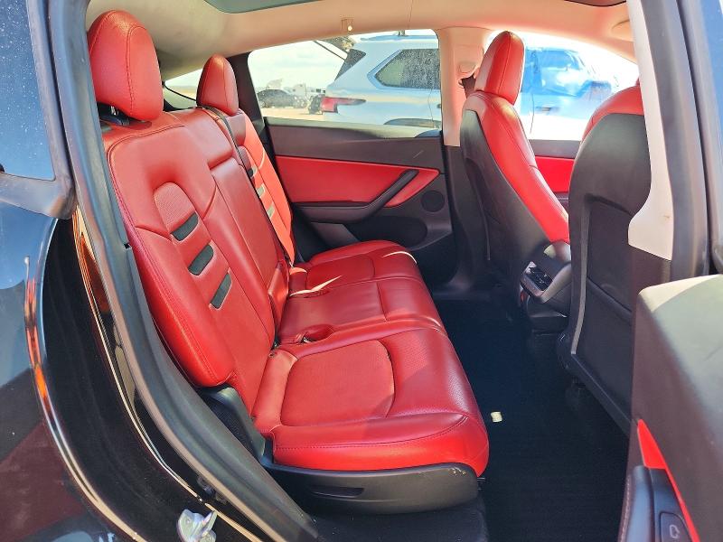 Photo 11 from auction – 2021 TESLA MODEL Y with VIN 5YJYGAEE0MF191127