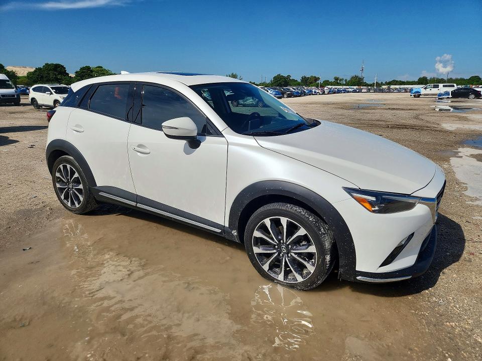 Photo 4 from auction – 2019 MAZDA CX-3 with VIN JM1DKFD78K1412363