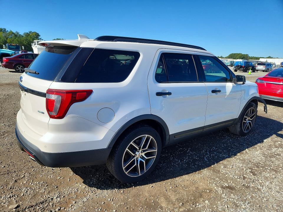 Снимка 3 от търг – 2016 FORD EXPLORER с VIN 1FM5K8GT7GGC68832