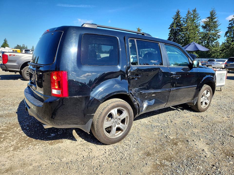 Photo 3 from auction – 2013 HONDA PILOT with VIN 5FNYF4H51DB031466