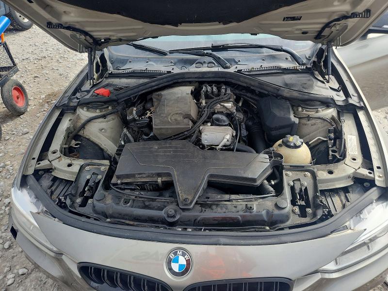 Photo 11 from auction – 2016 BMW 328 with VIN WBA8E3C50GK501804