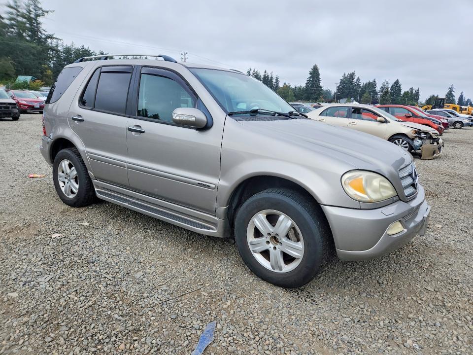 Photo 4 from auction – 2005 MERCEDES-BENZ ML with VIN 4JGAB75E95A546353