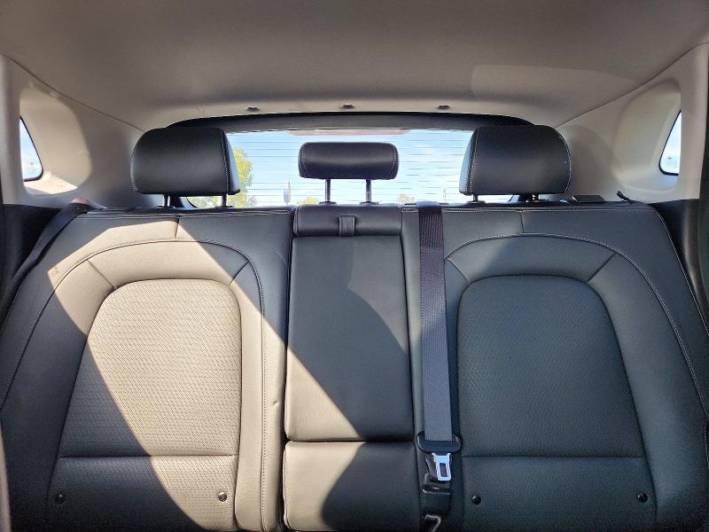 Photo 10 from auction – 2018 HYUNDAI KONA with VIN KM8K3CA50JU097654