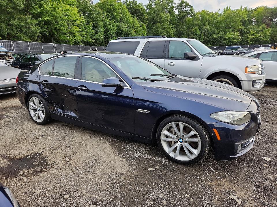 صورة رقم 4 من المزاد - 2015 BMW 535 مع VIN WBA5B3C56FD548463