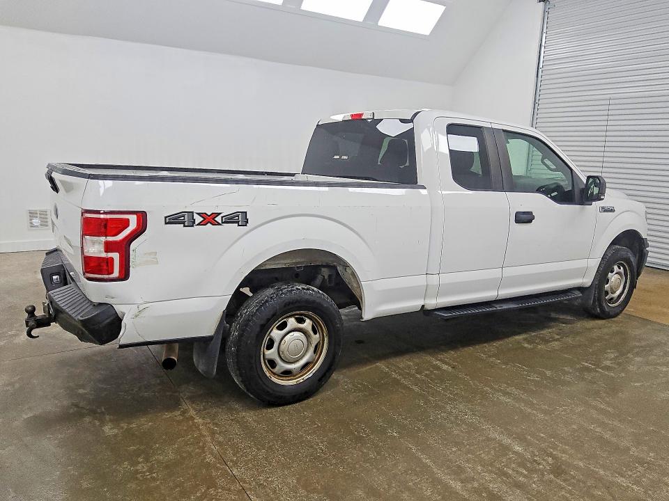 Zdjęcie 3 z aukcji – 2018 FORD F150 z VIN 1FTFX1E59JFB73806