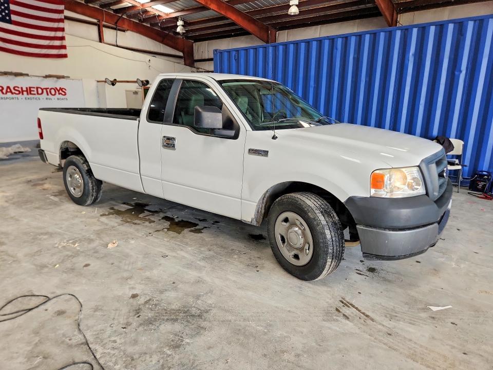 Photo 4 from auction – 2005 FORD F150 with VIN 1FTRF12W15NA81646