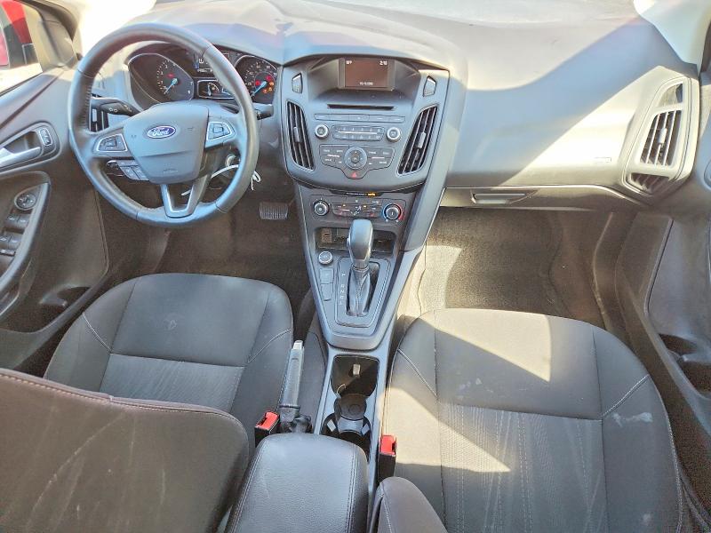 Снимка 8 от търг – 2017 FORD FOCUS с VIN 1FADP3F2XHL326640