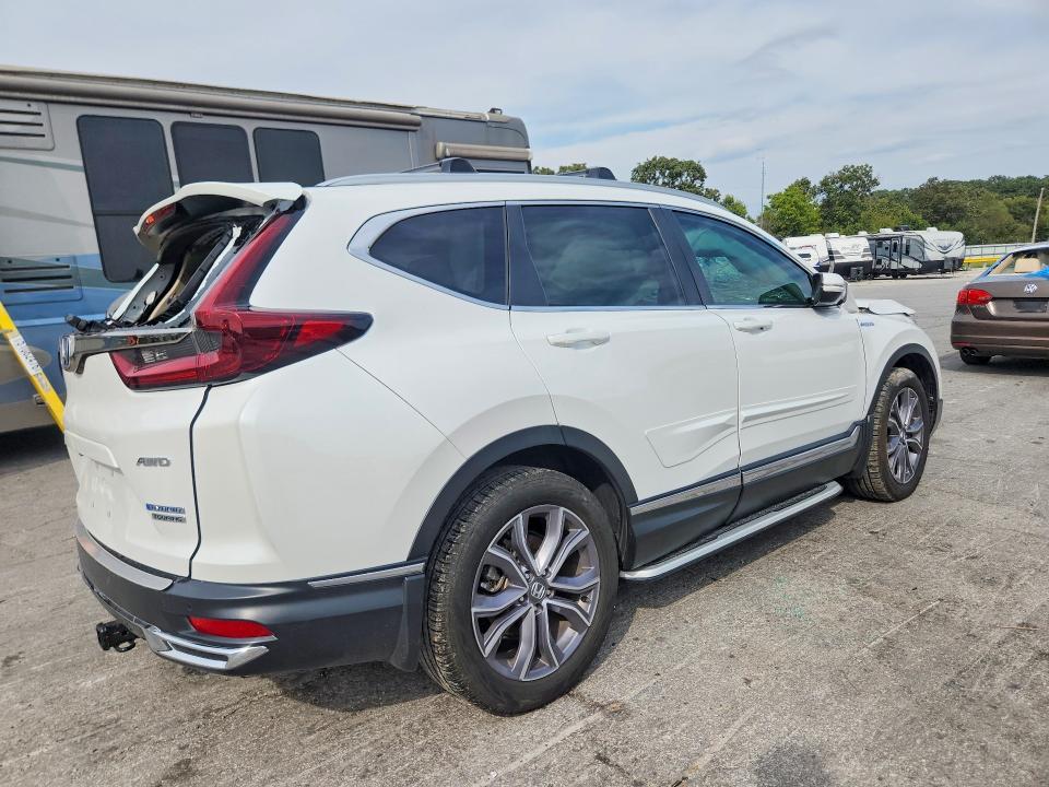 Photo 3 from auction – 2022 HONDA CR-V with VIN 5J6RT6H9XNL007932
