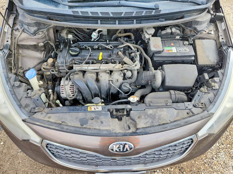 Photo 11 from auction – 2015 KIA FORTE with VIN KNAFX4A60F5352374