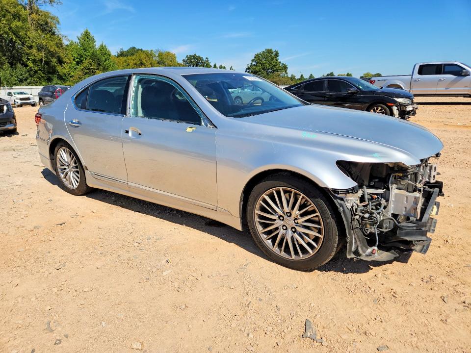 Photo 4 from auction – 2010 LEXUS LS with VIN JTHBL5EF6A5098741