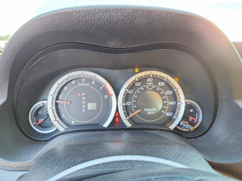 Zdjęcie 9 z aukcji – 2014 ACURA TSX z VIN JH4CU2F44EC003804