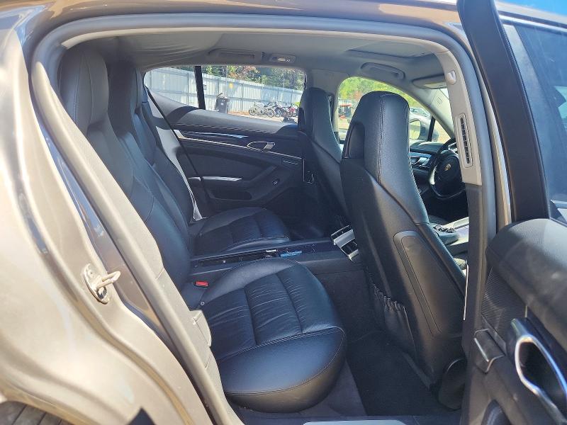 Photo 10 from auction – 2015 PORSCHE PANAMERA with VIN WP0AA2A77FL005700